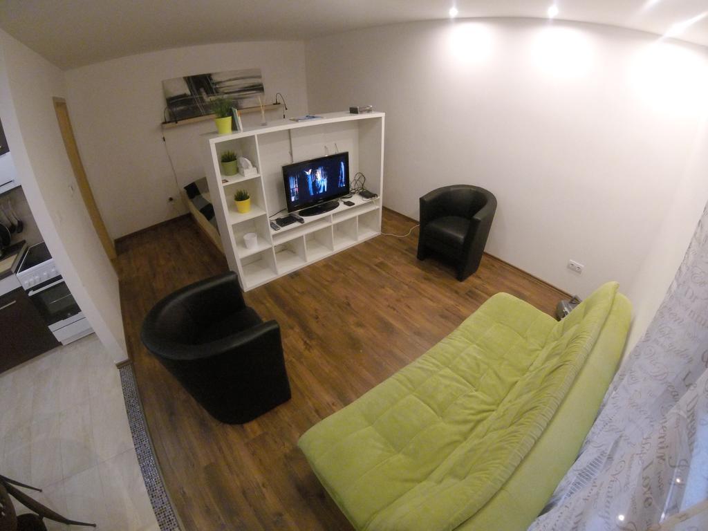 Belvaros Apartman Печ Экстерьер фото